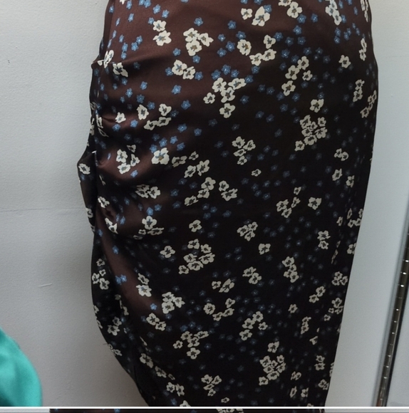 NWT $119 Heartloom - Miyako Halter Midi Dress Size Small - Picture 2 of 9